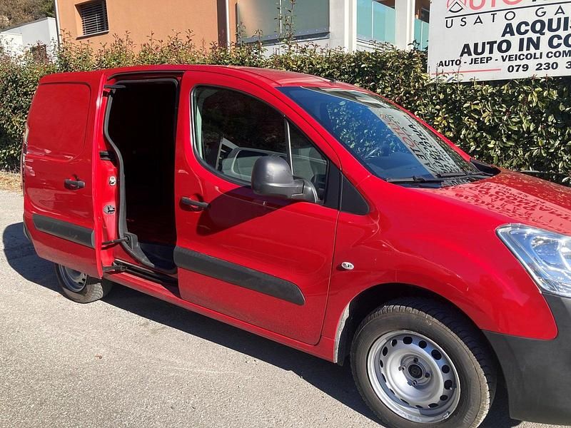 Gebraucht Citroën Berlingo Comfort 100 PS (73 kW) 2018 Van / Kleinbus