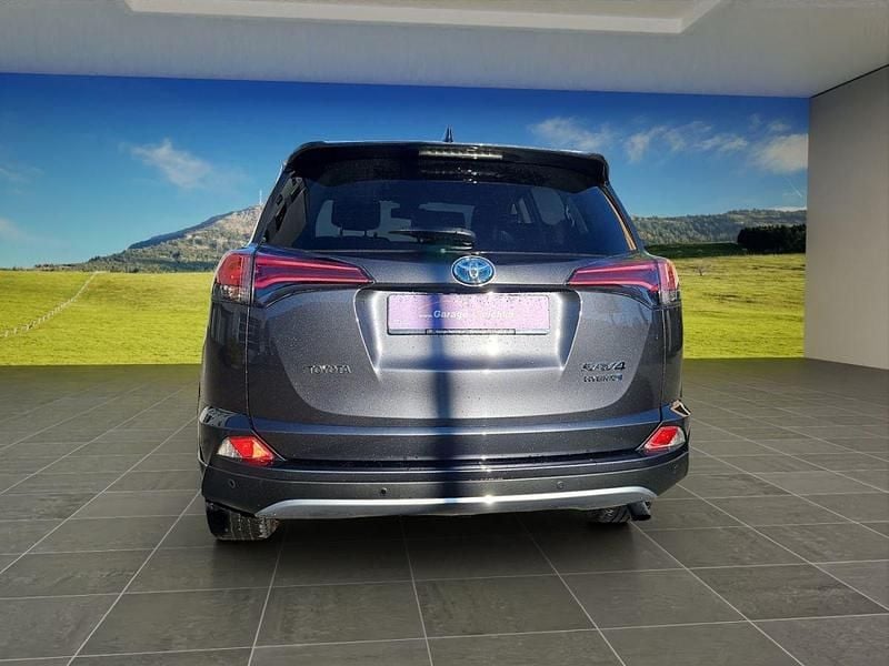 Gebraucht Toyota RAV4 Hybrid Premium 197 PS (144 kW) 2019 SUV