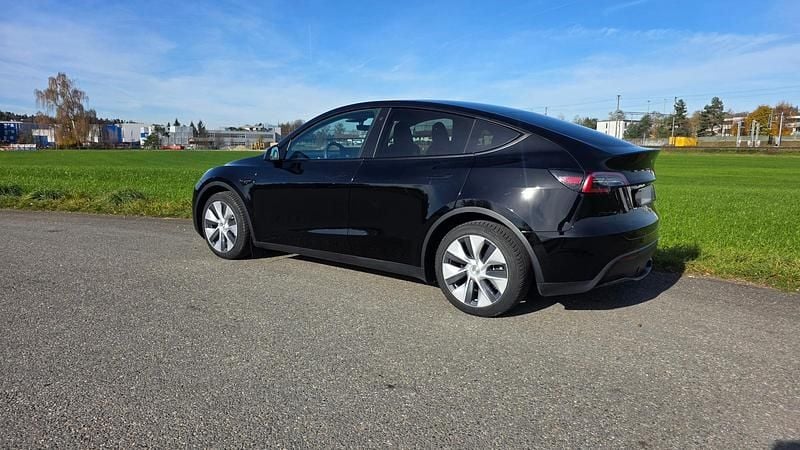 Gebraucht 2022 Tesla Model Y RWD SUV | CHF 29’950 (Fairer Preis) - Bild 1/4