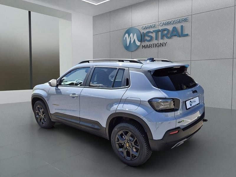 Neu Jeep Avenger North 145 PS (106 kW) 2026 SUV