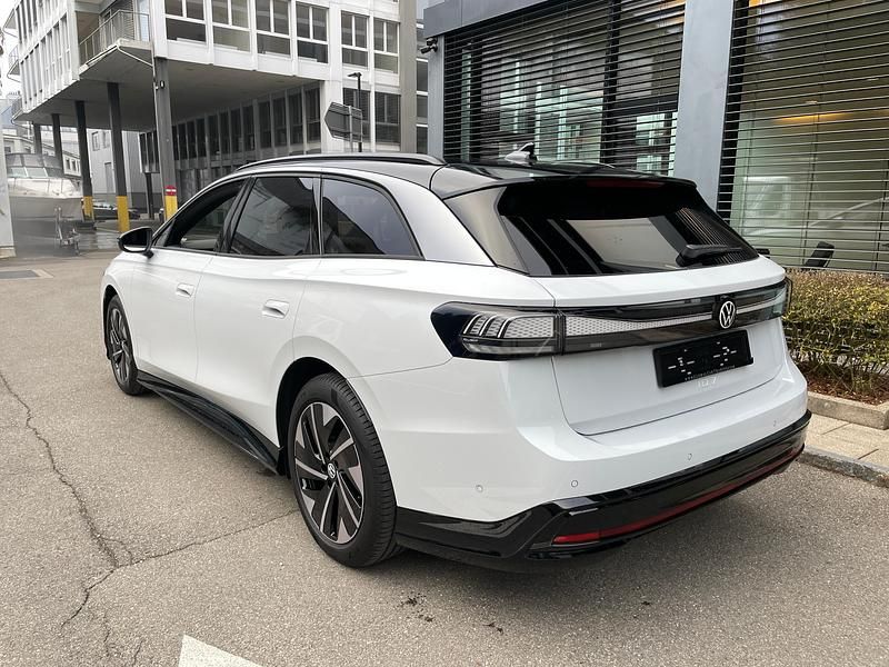 Gebraucht VW ID.7 Pro 209 kW (285 PS) 2024 Kombi