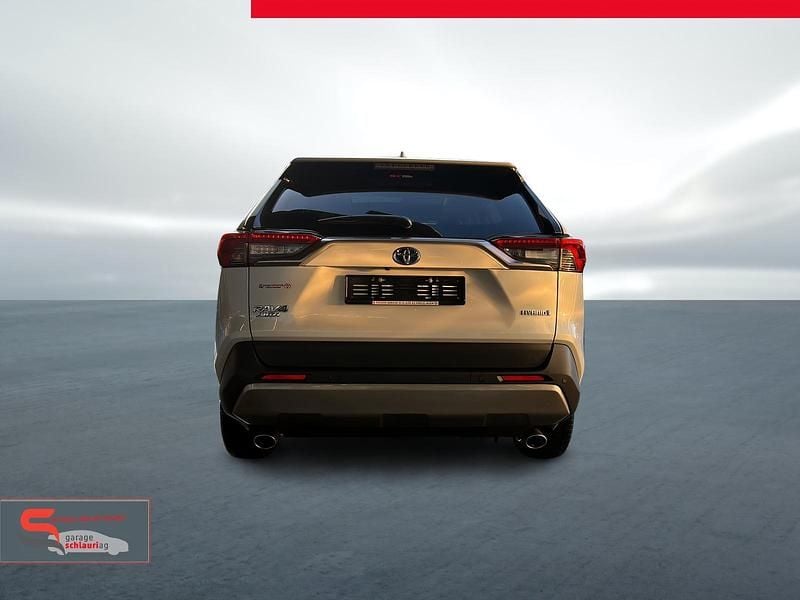 Gebraucht Toyota RAV4 Hybrid Premium 222 PS (163 kW) 2024 Weiss SUV