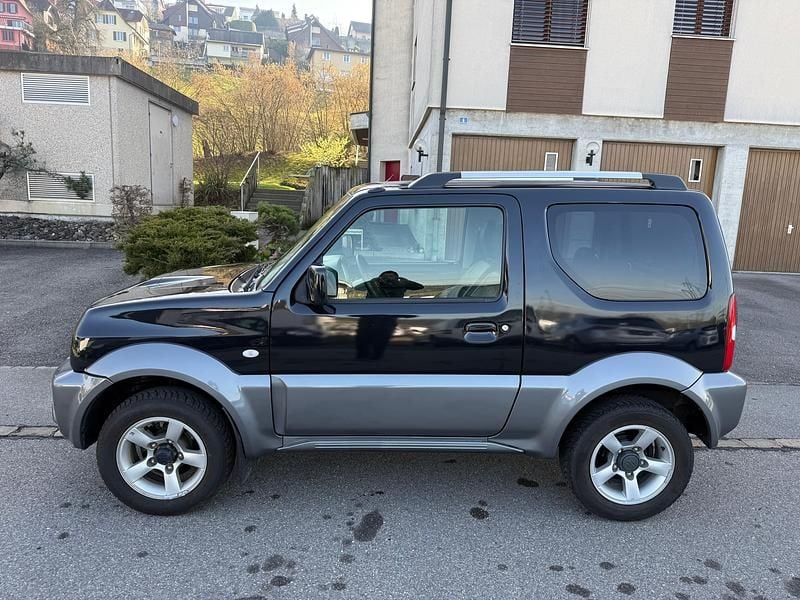 Gebraucht Suzuki Jimny 85 PS (62 kW) 2017 SUV