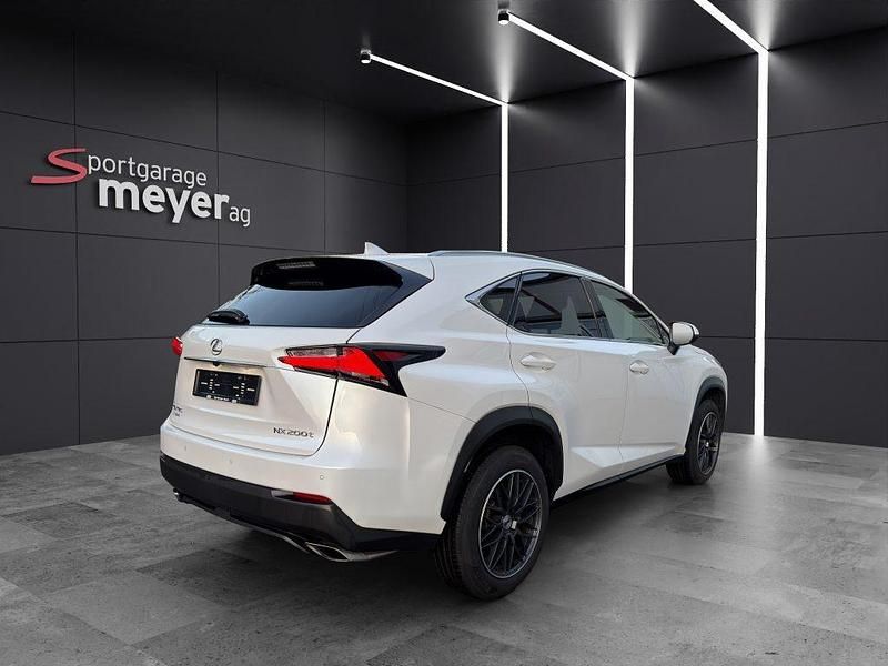 Gebraucht Lexus NX200t 238 PS (175 kW) 2016 SUV
