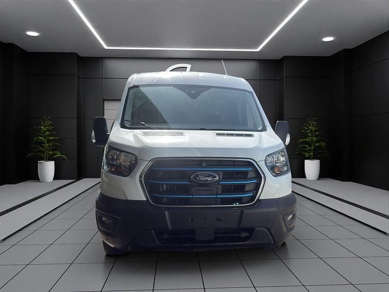 Neu Ford E-Transit Trend 135 kW (184 PS) 2025 Van