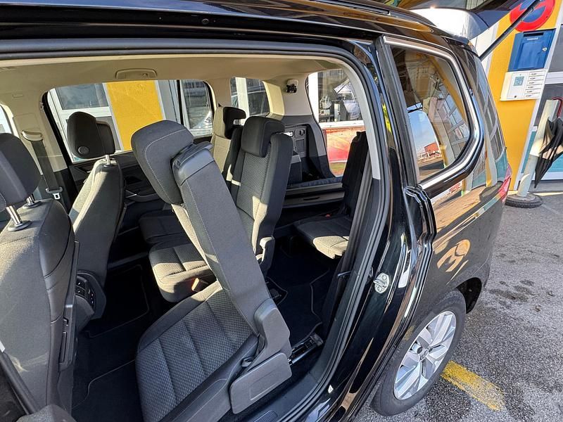 Gebraucht VW Touran 115 PS (84 kW) 2020 Van / Kleinbus