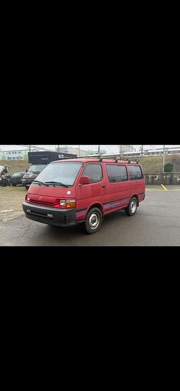Gebraucht 1996 Toyota HiAce | CHF 9’900 - Bild 1/4