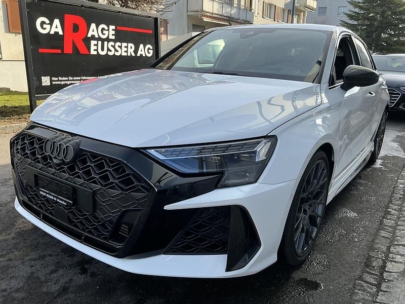 Gebraucht Audi RS3 Sportback 400 PS (294 kW) 2024 Kleinwagen