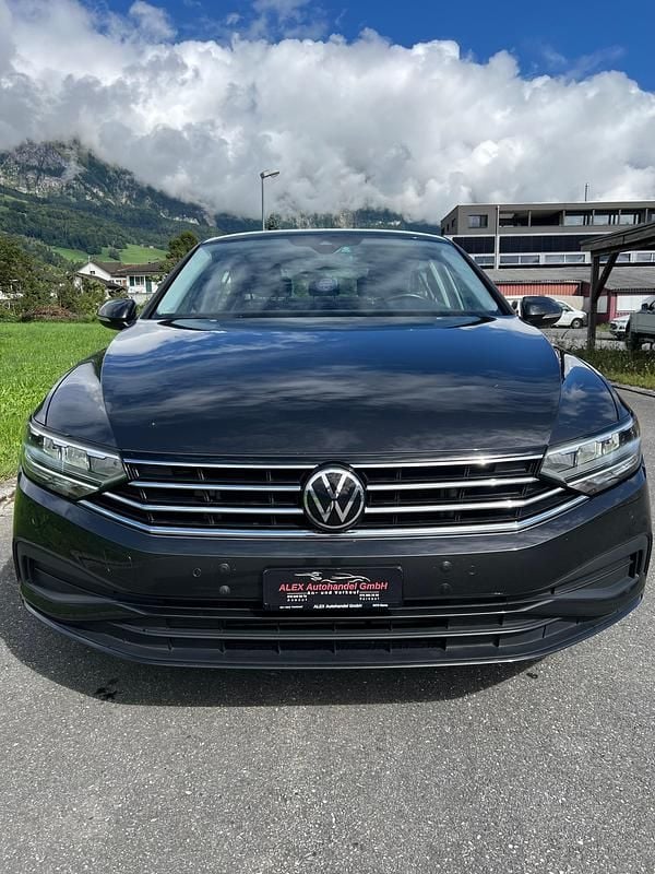 Gebraucht VW Passat 150 PS (110 kW) 2021 Kombi
