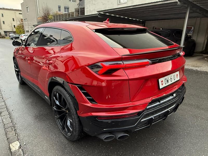 Gebraucht Lamborghini Urus 666 PS (489 kW) 2024 SUV