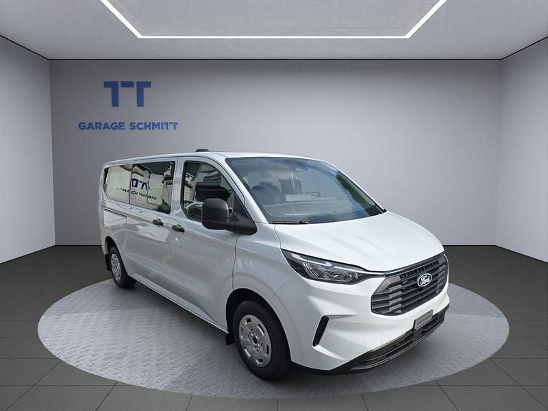 Neu Ford Transit 136 PS (100 kW) 2025 Kombi