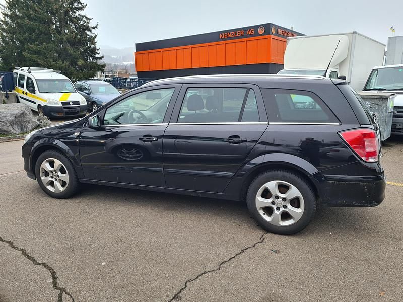 Gebraucht Opel Astra Enjoy 140 PS (102 kW) 2008