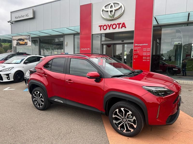 Toyota Yaris Cross Hybrid Gebraucht