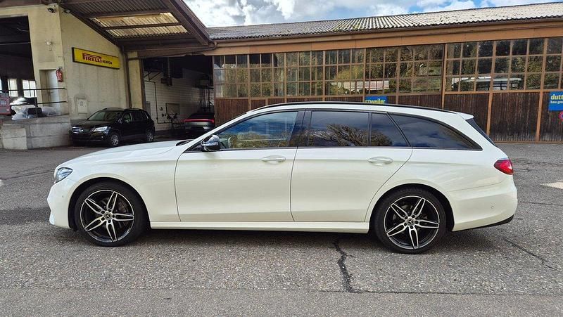 Gebraucht Mercedes E220 AMG line 194 PS (142 kW) 2018 Kombi