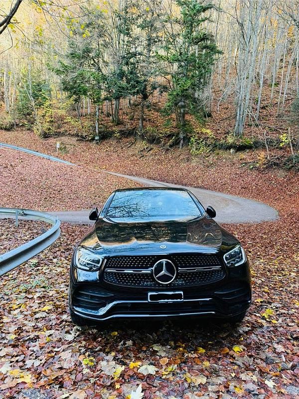 Gebraucht Mercedes GLC200 Night 197 PS (144 kW) 2023 SUV