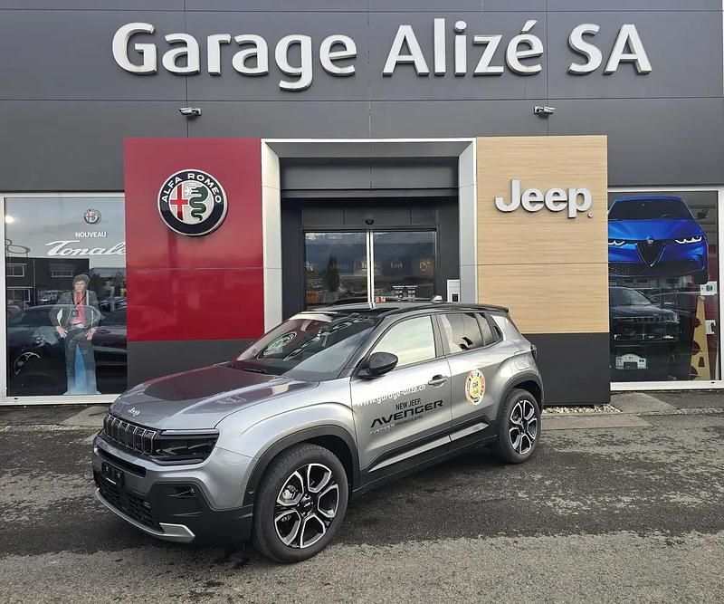 Gray Gebraucht 2025 Jeep Avenger EV Summit SUV | CHF 31’150 (Teuer) - Bild 1/4