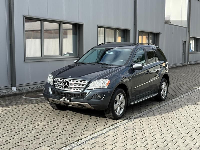Gebraucht 2010 Mercedes ML350 SUV | CHF 10’800 - Bild 1/4