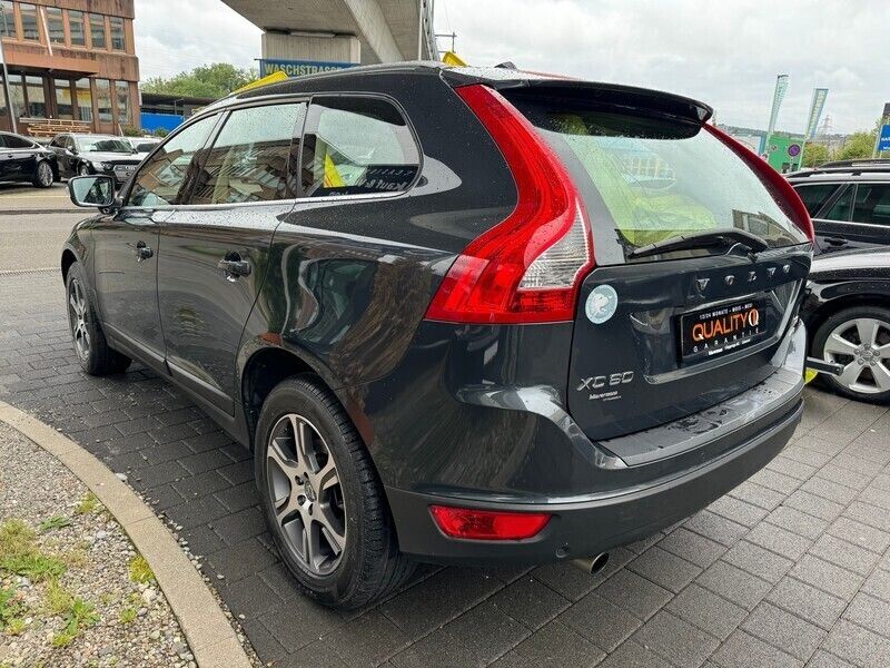 Gebraucht Volvo XC60 Summum 304 PS (223 kW) 2011 SUV