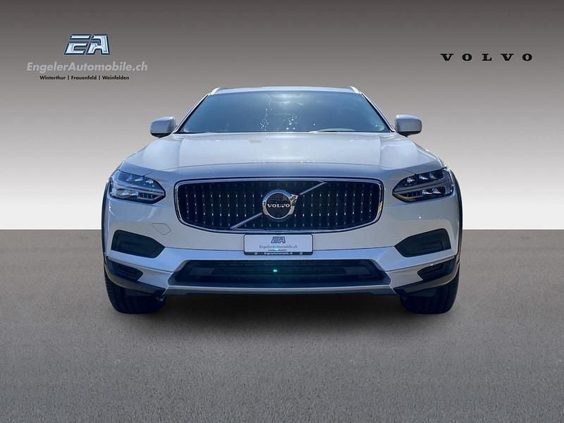 Gebraucht Volvo V90 CC Plus 250 PS (183 kW) 2024 Kombi