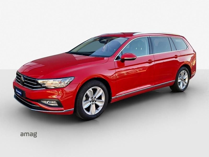 Gebraucht VW Passat Elegance 200 PS (147 kW) 2023 Tornadorot uni Kombi