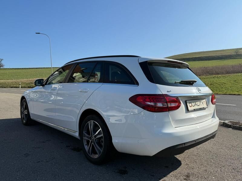 Gebraucht Mercedes C220 194 PS (142 kW) 2020 Kombi
