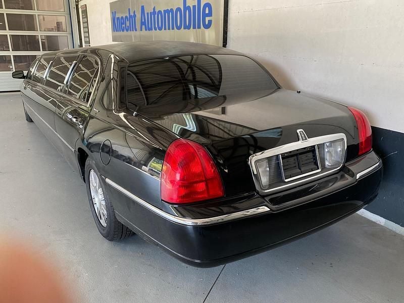 Gebraucht Lincoln Town Car 241 PS (177 kW) 2007 Limousine