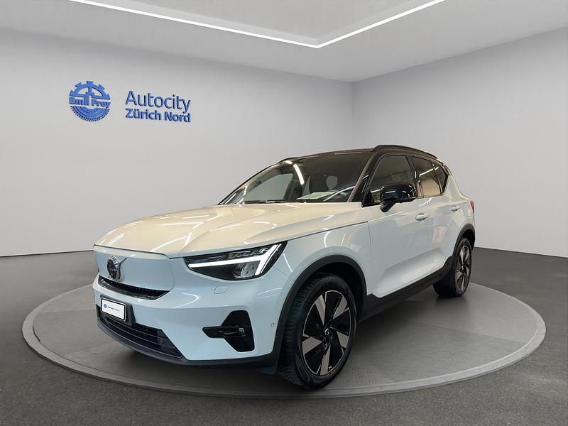 Weiss Gebraucht 2023 Volvo XC40 Ultimate SUV | CHF 49’999 - Bild 1/4