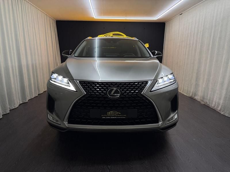 Gebraucht Lexus RX300 238 PS (175 kW) 2023 Grau SUV