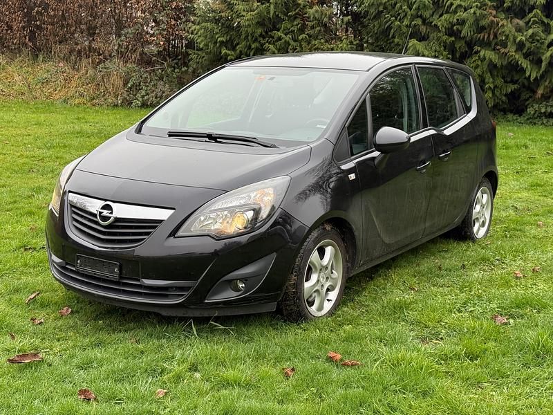 Gebraucht 2010 Opel Meriva Cosmo Van / Kleinbus | CHF 2’300 (Guter Preis) - Bild 1/4