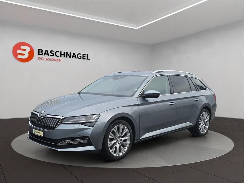 Grau Gebraucht 2020 Skoda Superb Style Kombi | CHF 25’490 (Fairer Preis) - Bild 1/4