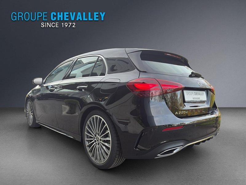 Neu Mercedes A220 190 PS (139 kW) 2025 Schwarz Limousine