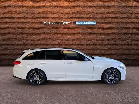 Gebraucht Mercedes C220 197 PS (144 kW) 2024 Weiss Kombi