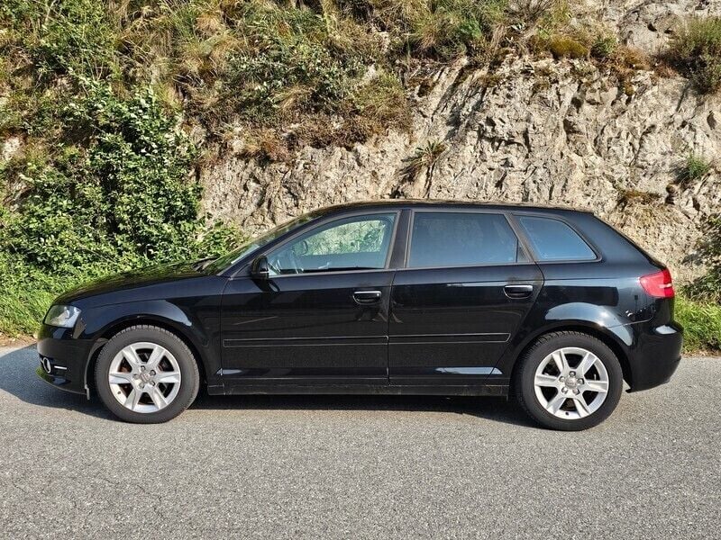 Gebraucht Audi A3 Attraction 90 PS (66 kW) 2011 Kleinwagen