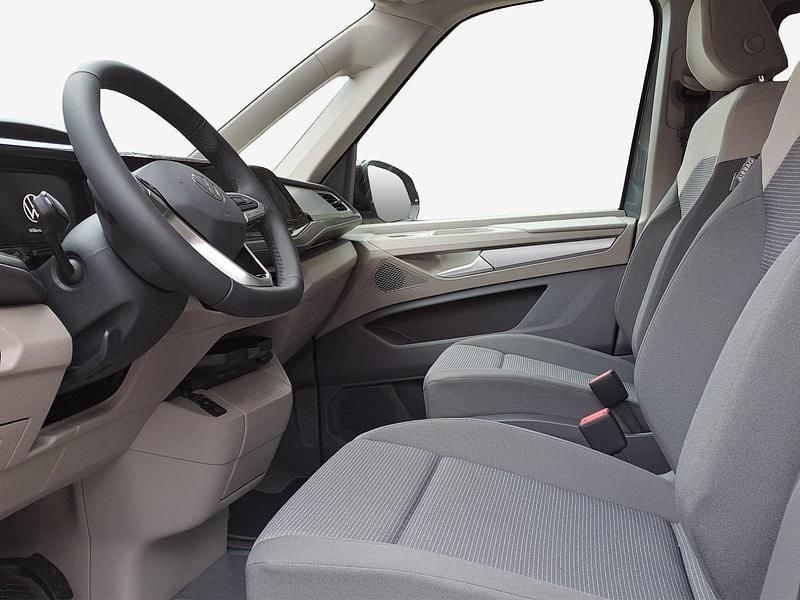 Gebraucht VW Multivan 150 PS (110 kW) 2025 Van