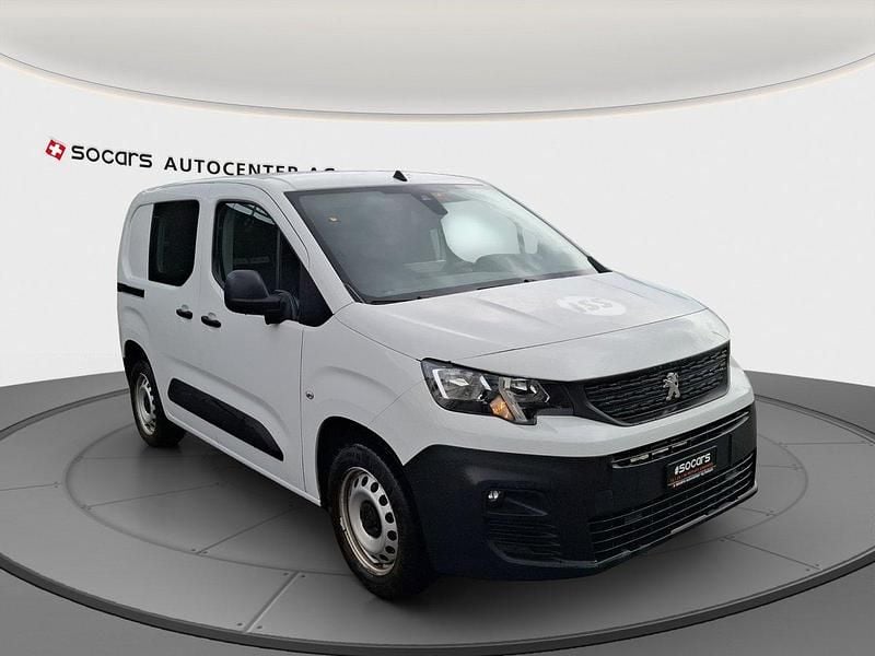 Gebraucht Peugeot Partner S 130 PS (95 kW) 2020 Van / Kleinbus