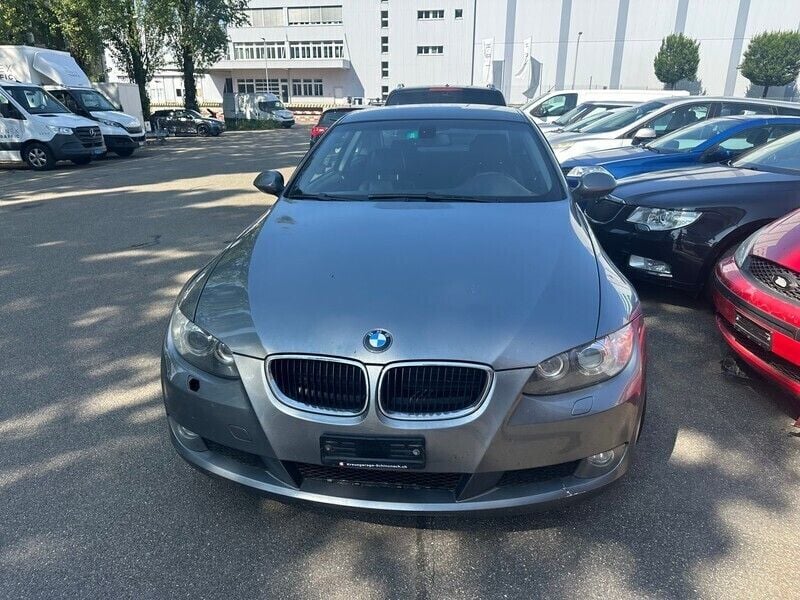 Gebraucht BMW 320 177 PS (130 kW) 2007 Coupé
