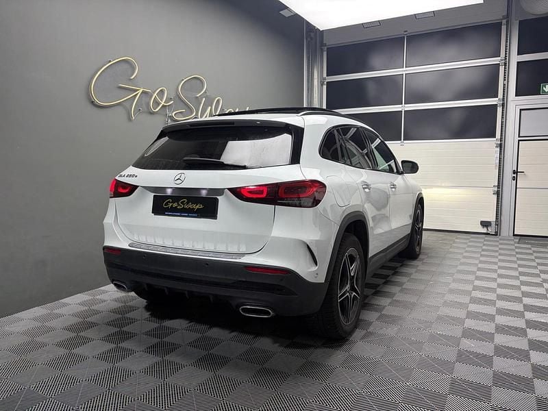 Gebraucht Mercedes GLA250 AMG line 217 PS (159 kW) 2022 SUV