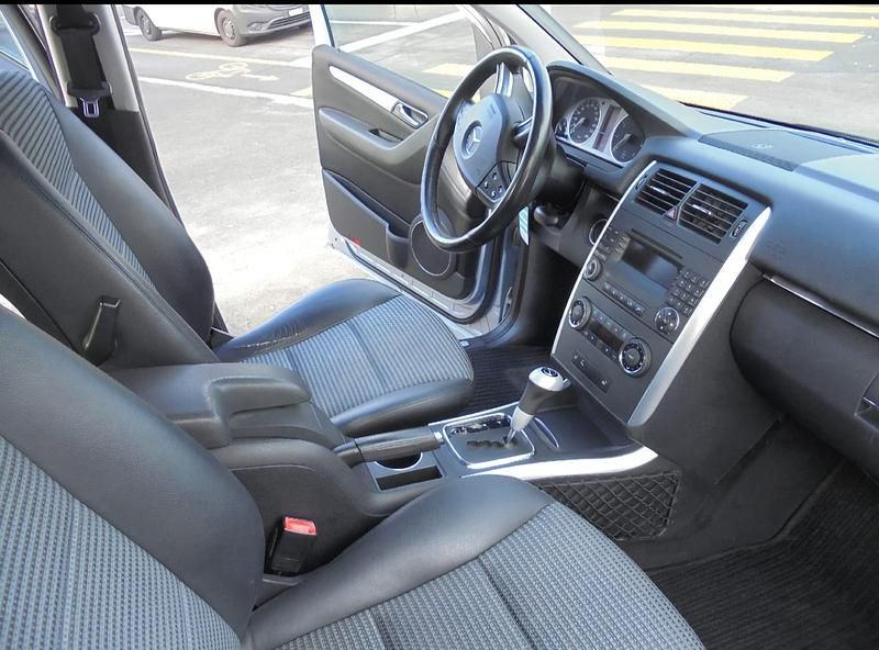 Gebraucht Mercedes B200 136 PS (100 kW) 2007 Van / Kleinbus