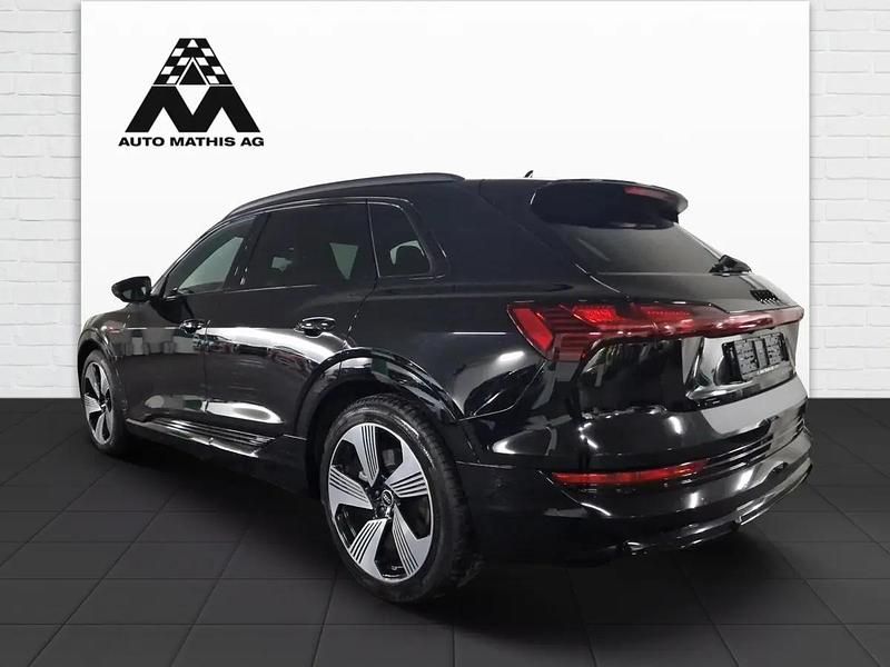 Gebraucht Audi e-tron Black Edition 300 kW (408 PS) 2026 Schwarz SUV