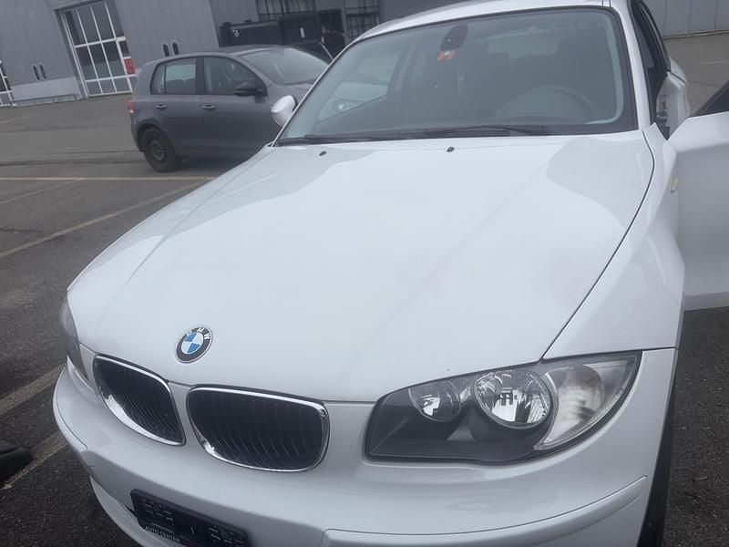 Gebraucht 2011 BMW 116 Kleinwagen | CHF 3’000 - Bild 1/4