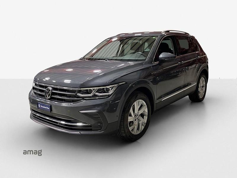 Gebraucht VW Tiguan Life 150 PS (110 kW) 2020 Grigio delfino metallizzato SUV