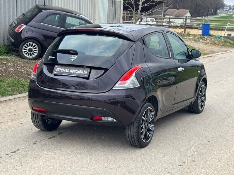 Gebraucht Lancia Ypsilon Gold 85 PS (62 kW) 2012 Kleinwagen