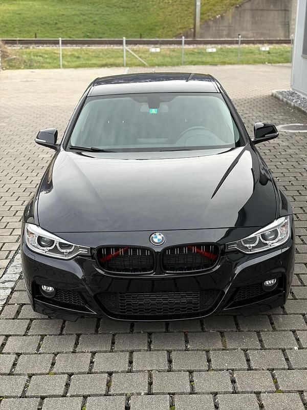 Gebraucht 2012 BMW 320 | CHF 16’600 (Teuer) - Bild 1/4