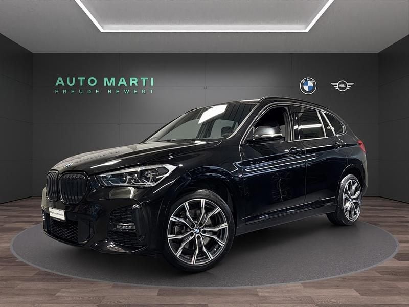 Schwarz Gebraucht 2021 BMW X1 Shadowline SUV | CHF 32’900 (Teuer) - Bild 1/4