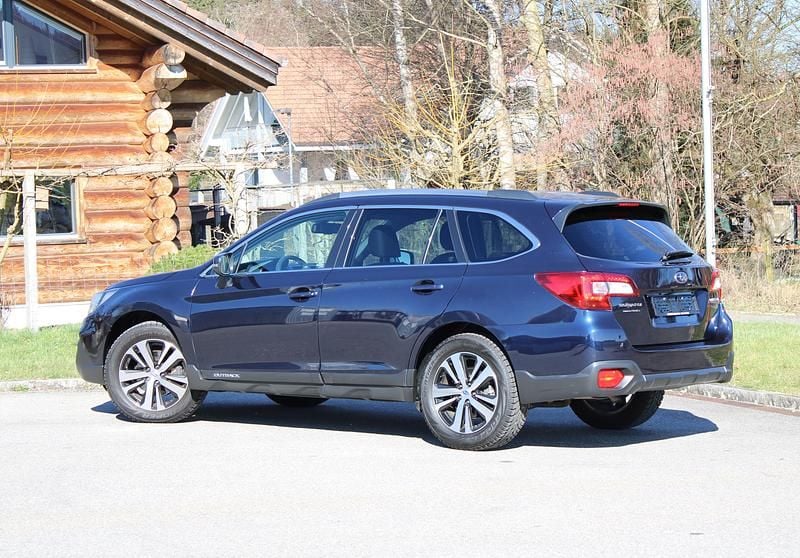 Gebraucht Subaru Outback 175 PS (128 kW) 2018 Kombi