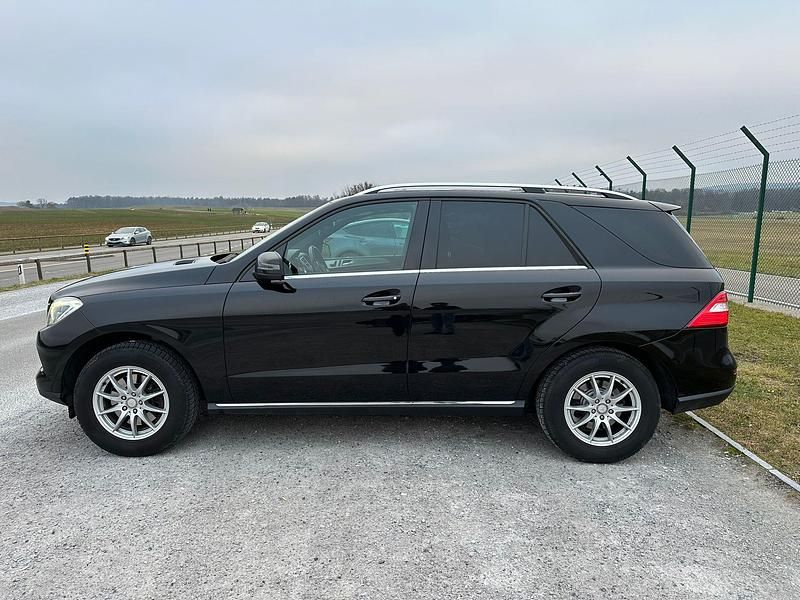 Gebraucht Mercedes ML350 258 PS (189 kW) 2013 SUV