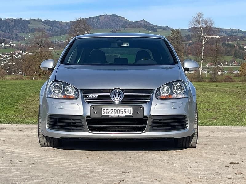 Gebraucht VW Golf V R 250 PS (183 kW) 2005 Kleinwagen