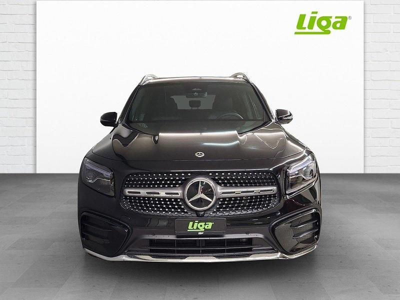 Gebraucht Mercedes GLB250 AMG line 238 PS (175 kW) 2025 SUV