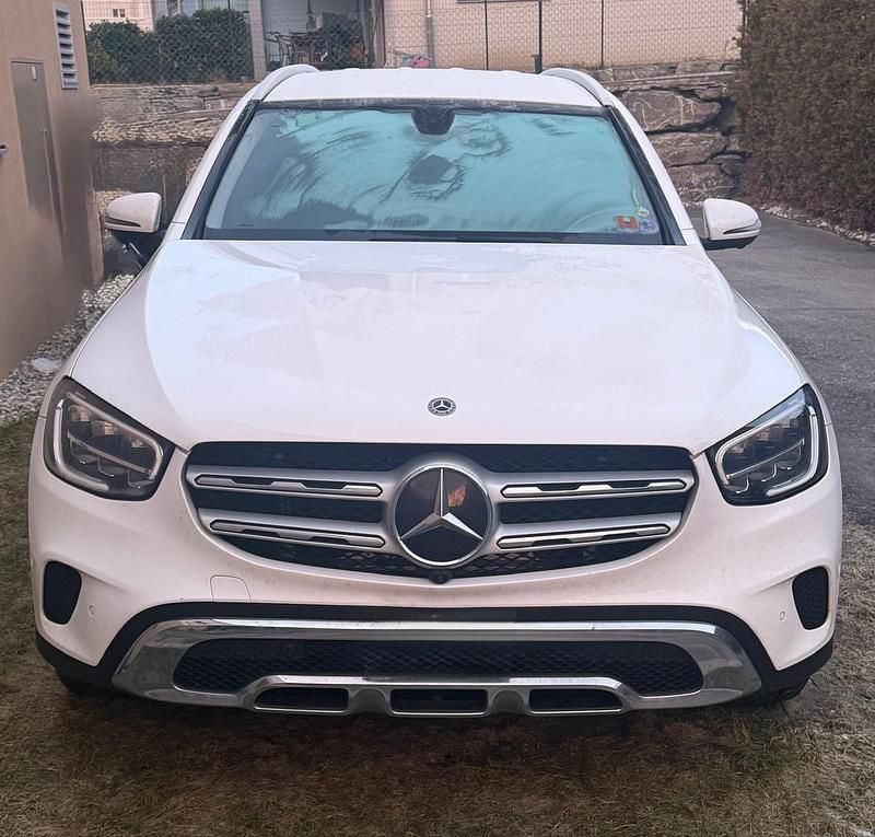 Gebraucht Mercedes GLC200 AMG line 197 PS (144 kW) 2020 SUV