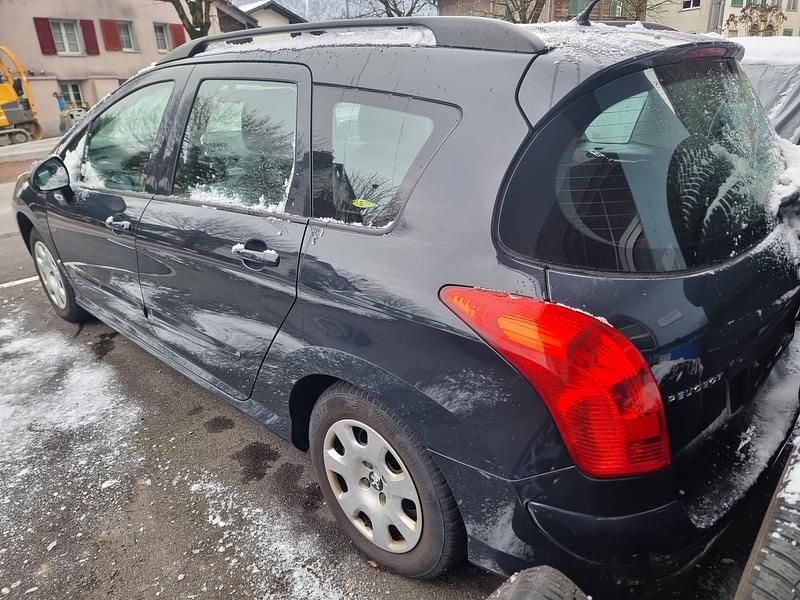 Gebraucht Peugeot 308 SW Access 112 PS (82 kW) 2012 Kombi